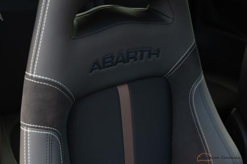 Abarth 695 70th Anniversary | 11.000KM! | Manual | New Condition