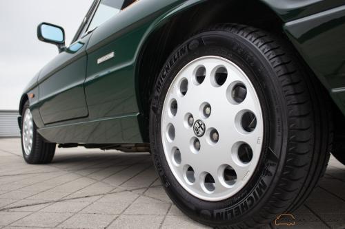 Alfa Romeo Spider 2.0 | 60.000KM | Verde Inglese | Swiss Delivered