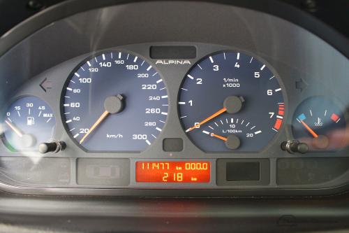 ALPINA B3 3.3 E46 Touring Allrad | 111.000KM | Unieke Uitvoering! | Harman/Kardon | Schuifdak | Navi Pro