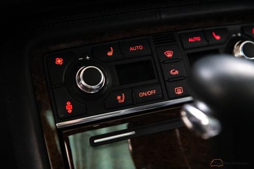 Audi A8 6.0 W12 Quattro | 67.000KM!! | Comfort-stoelen voor incl. Memory, Massage | Schuif-/hefdak elektr | Sound-systeem BOSE