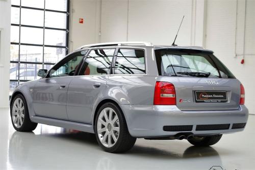 Audi RS4 Avant B5 | 2001 | Avuszilver | Navi | Schuifdak | Recaro