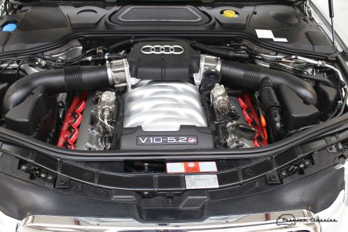 Audi S8 5.2 Quattro | 121.000KM | Leder | Schuifdak | Isofix | Xenon