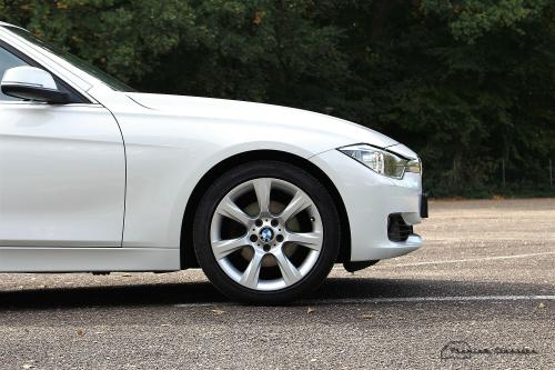 BMW 320iA High Executive | 130.000KM | Navi | Sport-onderstel | Lichtpakket