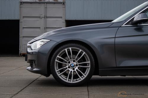 BMW 320i Sedan High Executive F30 | 181.000KM | Sportstoelen | HUD | Navi Pro