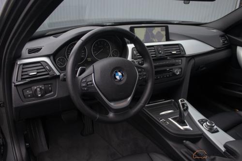 BMW 320i Sedan High Executive F30 | 181.000KM | Sportstoelen | HUD | Navi Pro