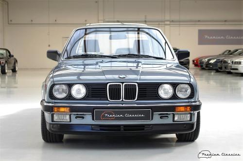 BMW 325i E30 | 63.000km (!) | Eerste lak! | Schuifdak | Collectors item!