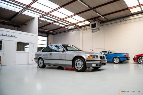 BMW 325i E36 Coupé | 36.000KM | New condition | Full history