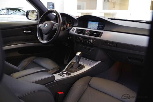 BMW 335dA Touring E91 | M-Sport | 96.000km | Afstandsradar | Panorama | Actieve besturing