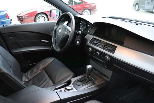 BMW 530d Touring E61 | 69.000KM! | 1e eigenaar | BTW-auto | Euro4 | Panorama | Memory