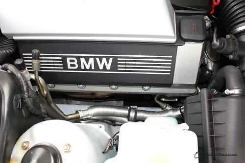 BMW 530iA E34 Touring | 79.000km | Panorama dak | Memory | PDC