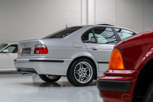 BMW 530iA Sedan E39 | 34.000KM! | A1 conditie | M-Sport | Zonneschermen | Memory