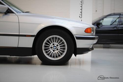 BMW 750iA E38 V12 | 137.000KM | Facelift | Individual | HiFi | Xenon