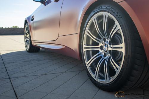 BMW M3 Cabrio E93 LCI 4.0 V8 | 27.000KM | Individual Frozen Rot | DAB | Navigatie Professional