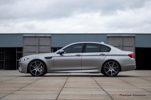 BMW M5 30 Jahre Edition F10 | 59.000KM | 600PK / 700NM | 1/300!