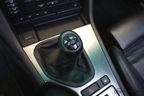 BMW M5 E39 | 124.000km | Youngtimer | Schuifdak | Xenon