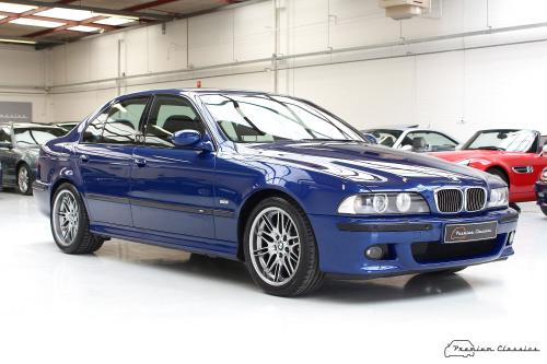 BMW M5 E39 | Facelift | PDC | Le Mans blauw!