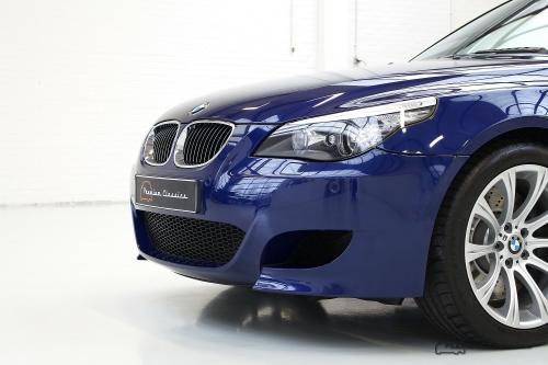 BMW M5 Touring E61 | Volleder incl. hemel/dashboard | Navi Prof. | HiFi