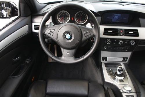 BMW M5 E61 Touring I 77.000 KM I Schuifdak I Leder I Navi