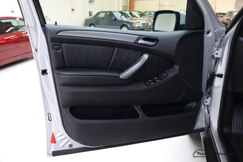 BMW X5 3.0iA E53 | 96.000KM | Facelift | Youngtimer | Sportstoelen | Panorama | Memory seats
