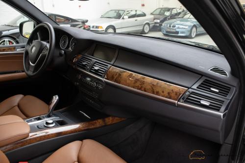 BMW X5 xDrive48i E70 | 118.000KM | Comfort seats | HiFi | Navi Pro
