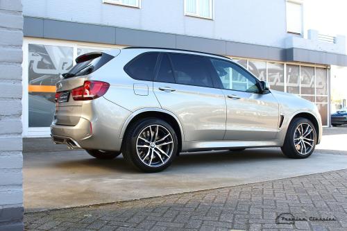 BMW X5M F85 | Volleder Merino | Night Vision | Panoramadak | Head Up | Standverwarming