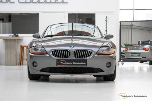 BMW Z4 3.0i E85 | Manual | 1 Dutch owner | 71.000KM | Navi