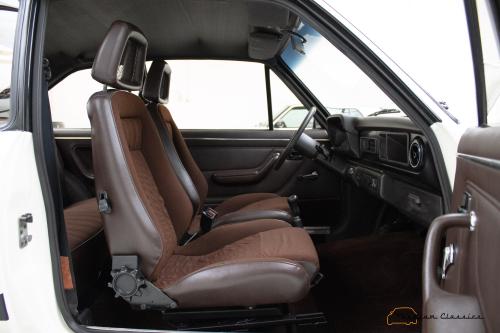 Ford Escort RS2000 | 46.000KM | Chocolate Brown Interior | Full History