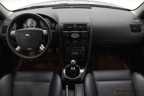 Ford Mondeo V6 I ST 220 I 2002 I 3.0 V6 I 5-speed transmission I 112.000 km