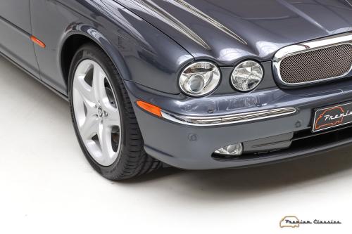 Jaguar XJ Super V8 only 84.000KM | Swiss Delivery | VAT Included | New condition