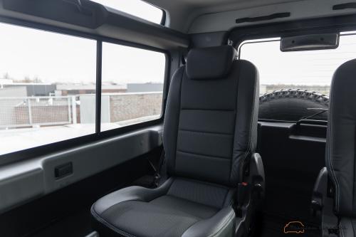 Land Rover Defender 90 2.2 TD | 85.000KM | EURO 5 | Heated Seats | Recaro