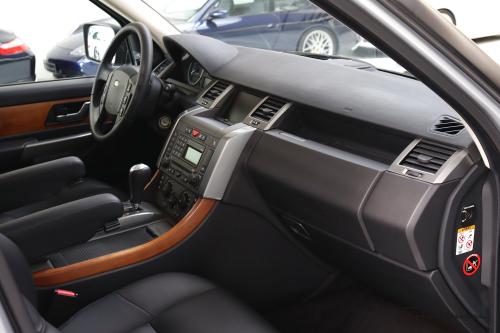 Range Rover Sport 4.4 V8 HSE | 42.000KM | Adaptieve Bi-Xenon | Verwarmde ruitenwissers | Navigatie