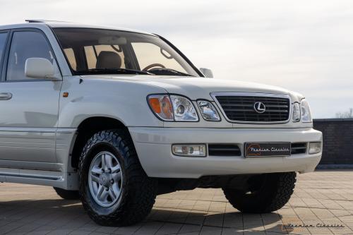 Lexus LX470 | 7-Seater | Tow Hitch | Sunroof | Memory Seats