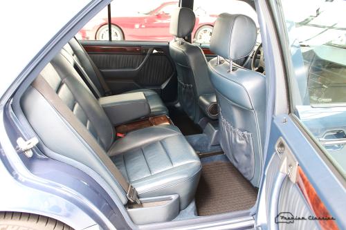 Mercedes-Benz 500E W124 | 97.000KM | Nautikblau | BOSE | Memory Seats