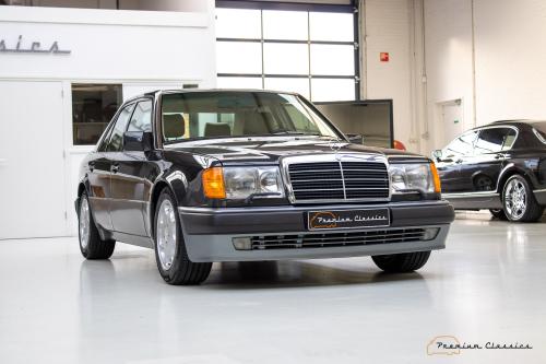 Mercedes-Benz I 500E W124 I 1991 I 5.0 I V8 I  Blue Black Metallic I 105.000KM