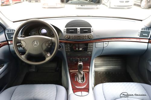 Mercedes-Benz E320 T | 8.000KM!!! | Fabrieksnieuw | Complete documentatie
