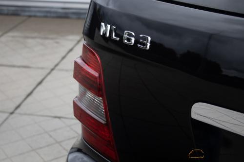 Mercedes-Benz ML63 AMG | 66.000KM | 2nd Owner | Tow Hitch | Sunroof | Harman/Kardon