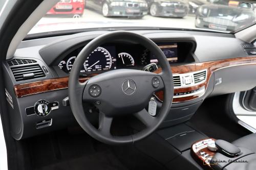 Mercedes-Benz I S500 I 5.5 V8 I Automatic 7-speed I 2005 I Limousine I 79.000KM