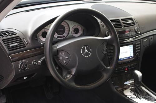 Mercedes E500 W211 Elegance | 114.000KM | Leder | Navi | Schuifdak | Harman Kardon