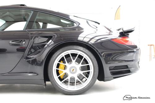 Porsche 911 997 Turbo S Coupé | 36.000KM!! | Ceramic Brakes | Sperdifferential | Bi-Xenon | BOSE