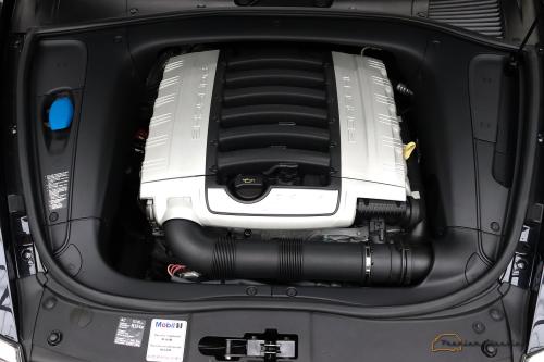 Porsche Cayenne 3.6 V6 290PK I Facelift | SUV I 2007 I Basaltschwarz I Detachable Towbar