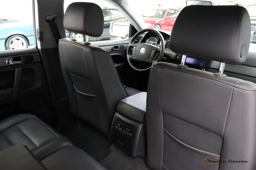 Volkswagen Touareg 3.2 V6 | 99.000KM | BTW Auto | Elektrische comfort-stoelen voor | Automatische airconditioning