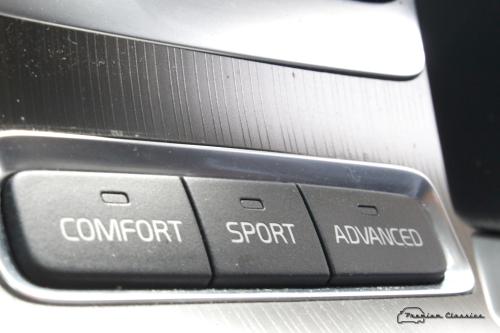Volvo V60 T6 AWD | Heico Sport | Schuifdak | High Performance Audio | Navigatie